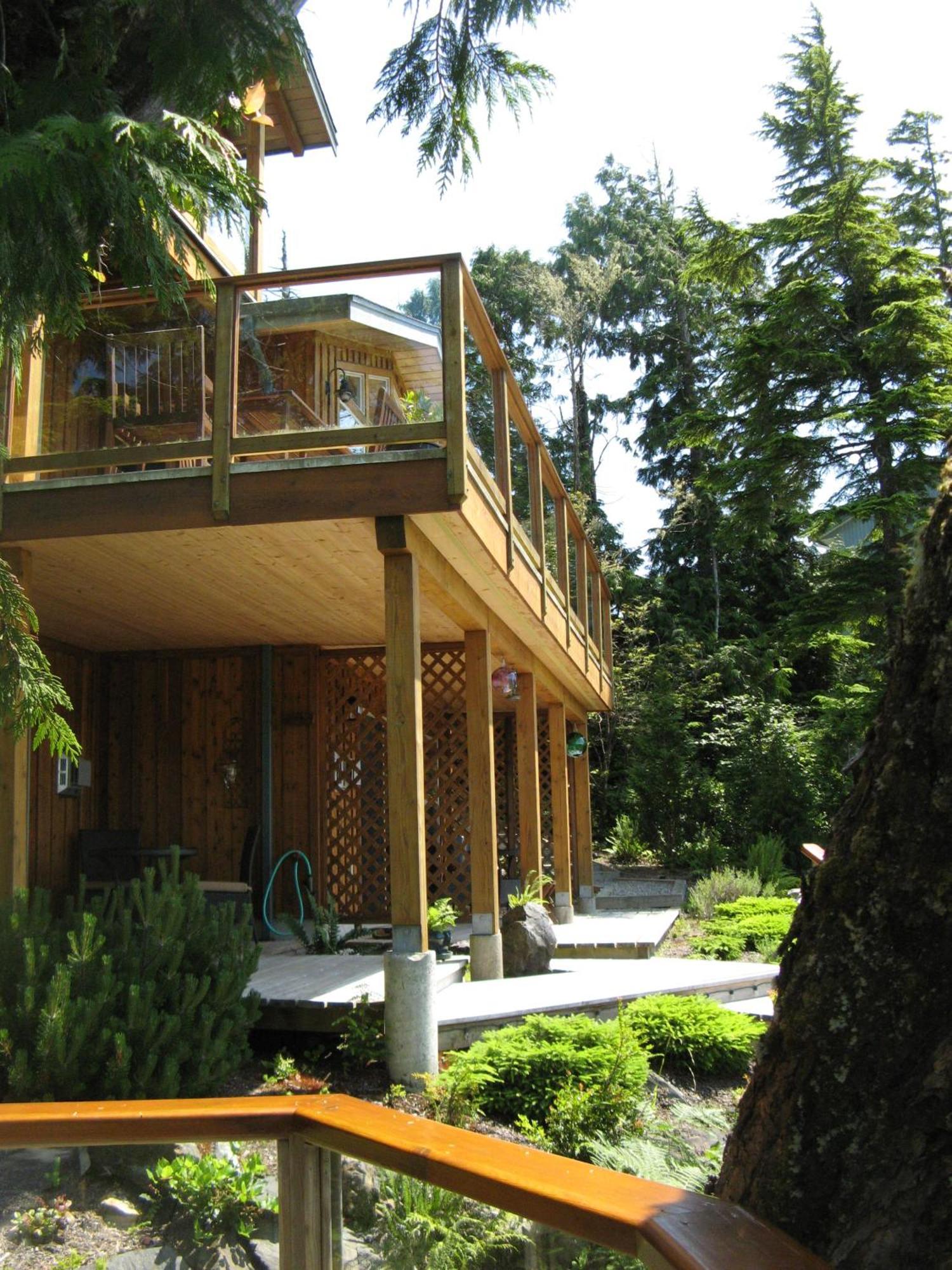 Reef Point Oceanfront Bed And Breakfast Уклуелет Екстериор снимка